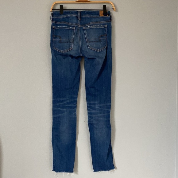 American Eagle Women’s  Jeans - Picture 4 of 6